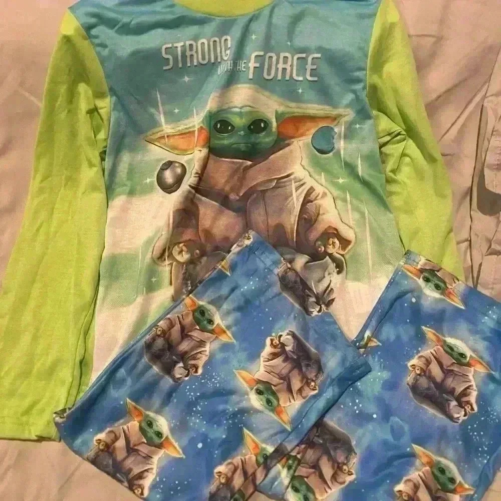 THE MANDALORIAN 2 PIECE STAR WARS PAJAMA SET NWT